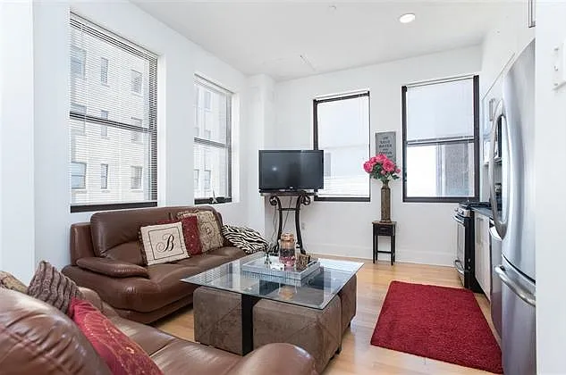 4 Beacon Way #1214