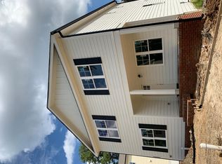 105 Old Pittsboro Rd #D, Carrboro, NC 27510