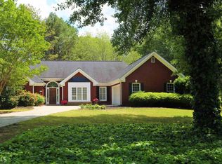 5374 McCullers Ln, Loganville, GA 30052