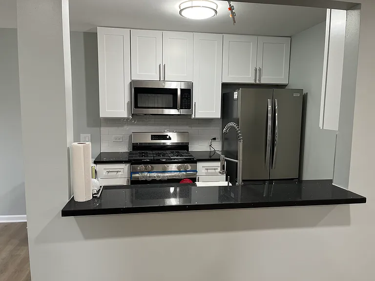 708 Whitesail Dr — Photo 3