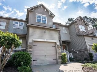 405 Ponton Dr, Fayetteville, NC 28314