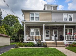 669 Wynkoop Ave, Huntingdon Valley, PA 19006