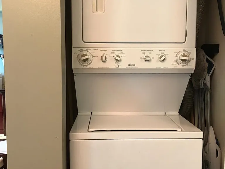 In Unit Washer and Dryer