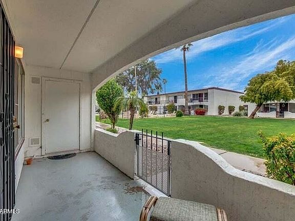 5th image of 240 S Old Litchfield Rd Unit 120