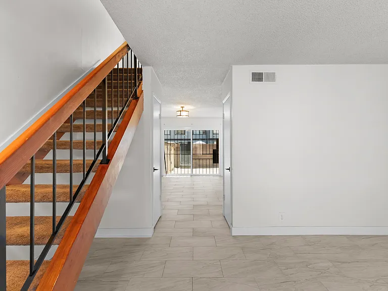 3537 Mercury St #F — Photo 11