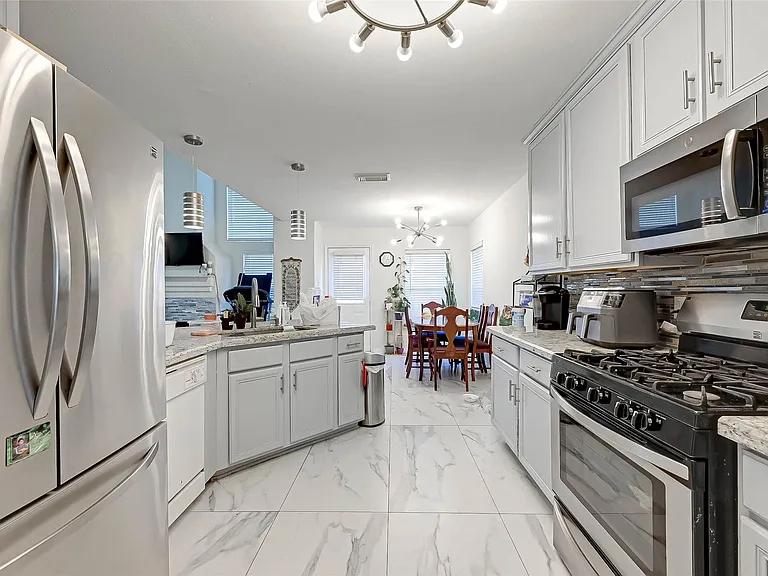 3822 Willow Stone Ct — Photo 8