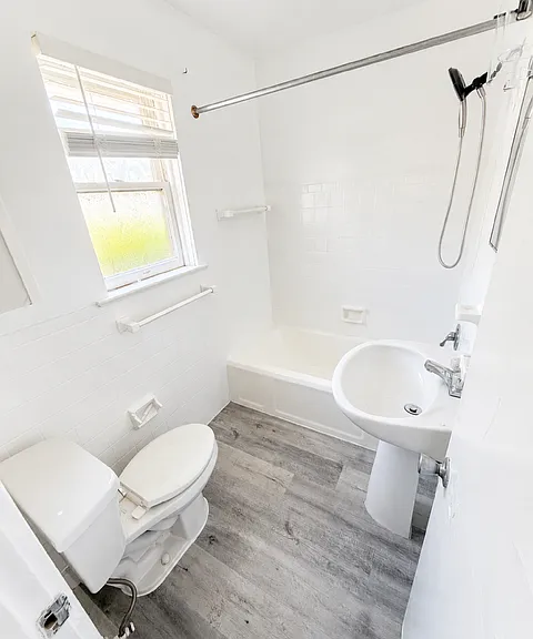 3000 Granada St #5 — Photo 7