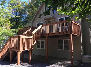 227 Paxinos Dr, Pocono Lake, PA 18347