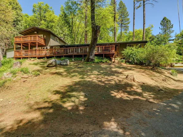 201 Barney Way, West Point, CA 95255