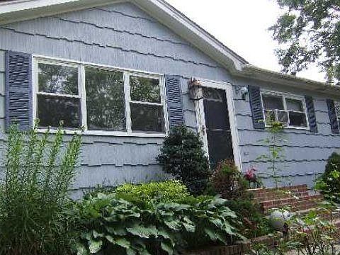 2nd image of 110 Ohls St
