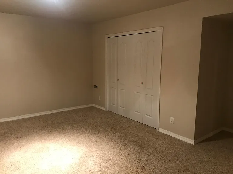 3219 W Canyon Lakes Dr — Photo 31