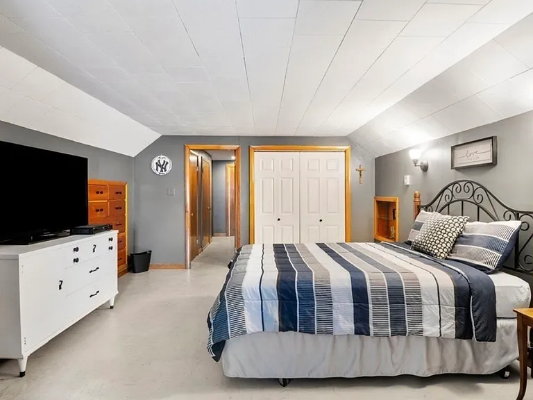 2 Belisle Ave #2 — Photo 5