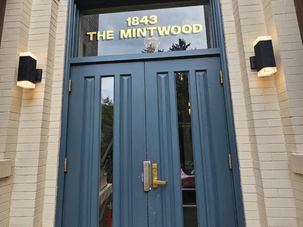 1843 Mintwood Pl NW APT 204, Washington, DC 20009