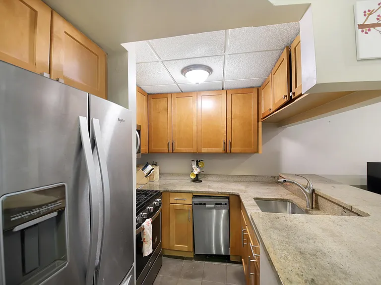 187 Wayne St #206C — Photo 6