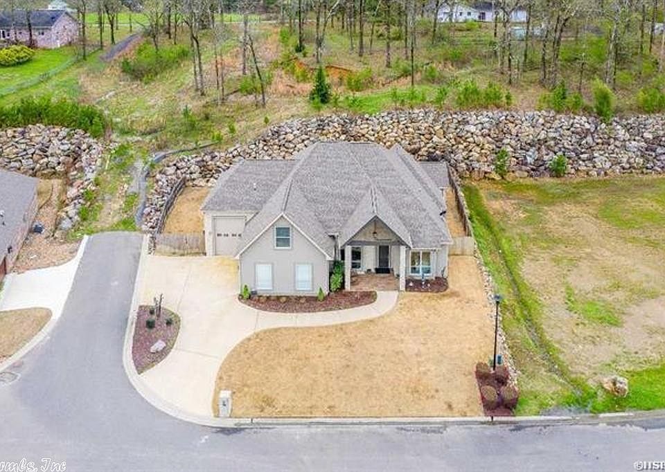 1st image of 134 Apple Blossom Pl