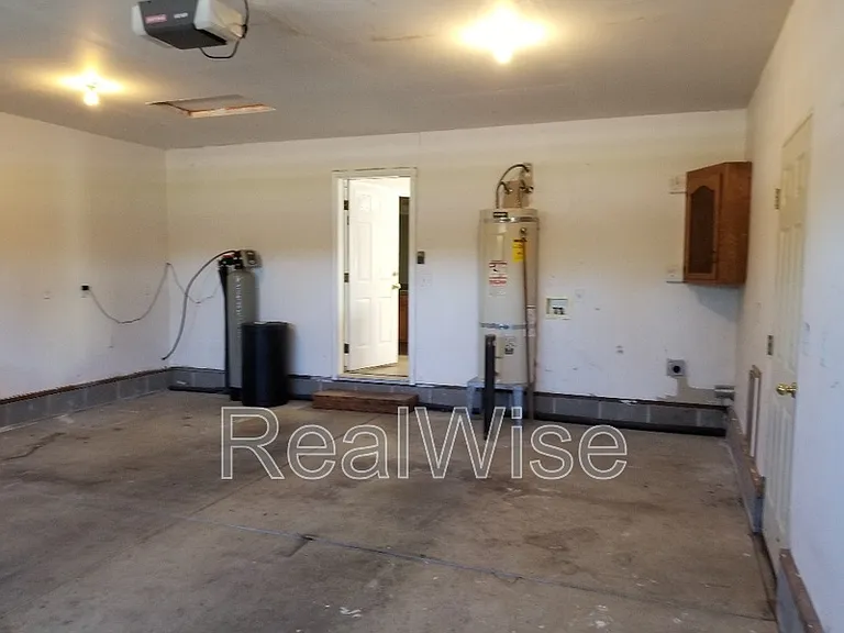 1527 Hamilton Ln — Photo 26