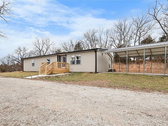 2nd image of 38466 Plum Creek Rd