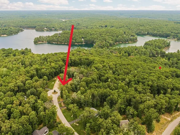 2238 Arbutus Pointe Dr, Traverse City, MI 49696