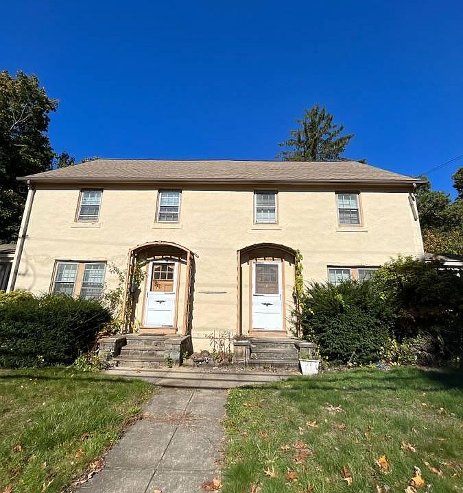 1st image of 476 Providence St #L