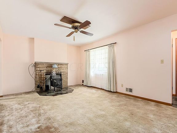 5th image of 3378 Woodlawn Ave