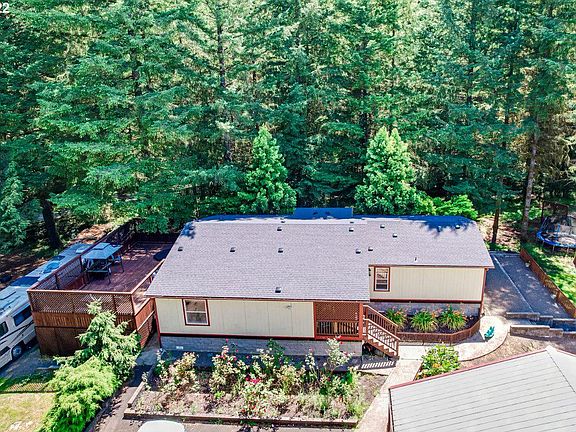 2nd image of 3711 NW Sandpiper Dr