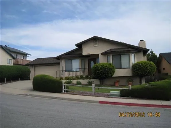 247 Ridge Rd, Pismo Beach, CA 93449