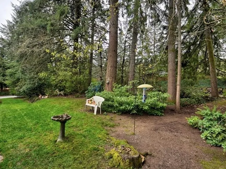 3137 Hampton Dr SW — Photo 17