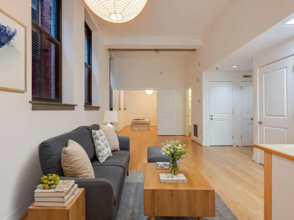 916 G St NW APT 306, Washington, DC 20001