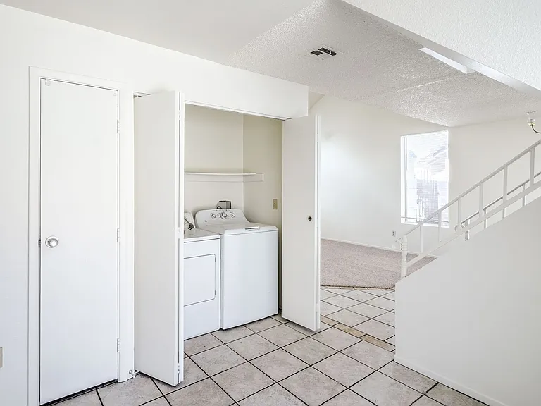 2824 Poppyseed Way — Photo 24