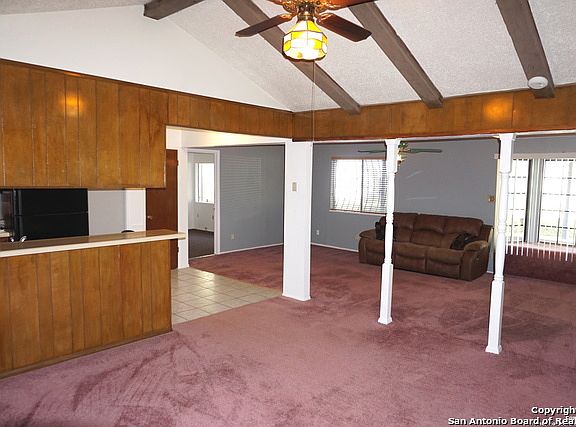 5th image of 7211 Hickory Grove Dr