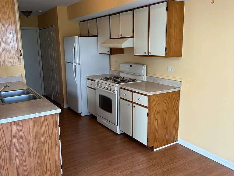 286 Butternut Ln — Photo 3