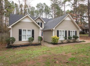 293 Widewater Dr, Newnan, GA 30265
