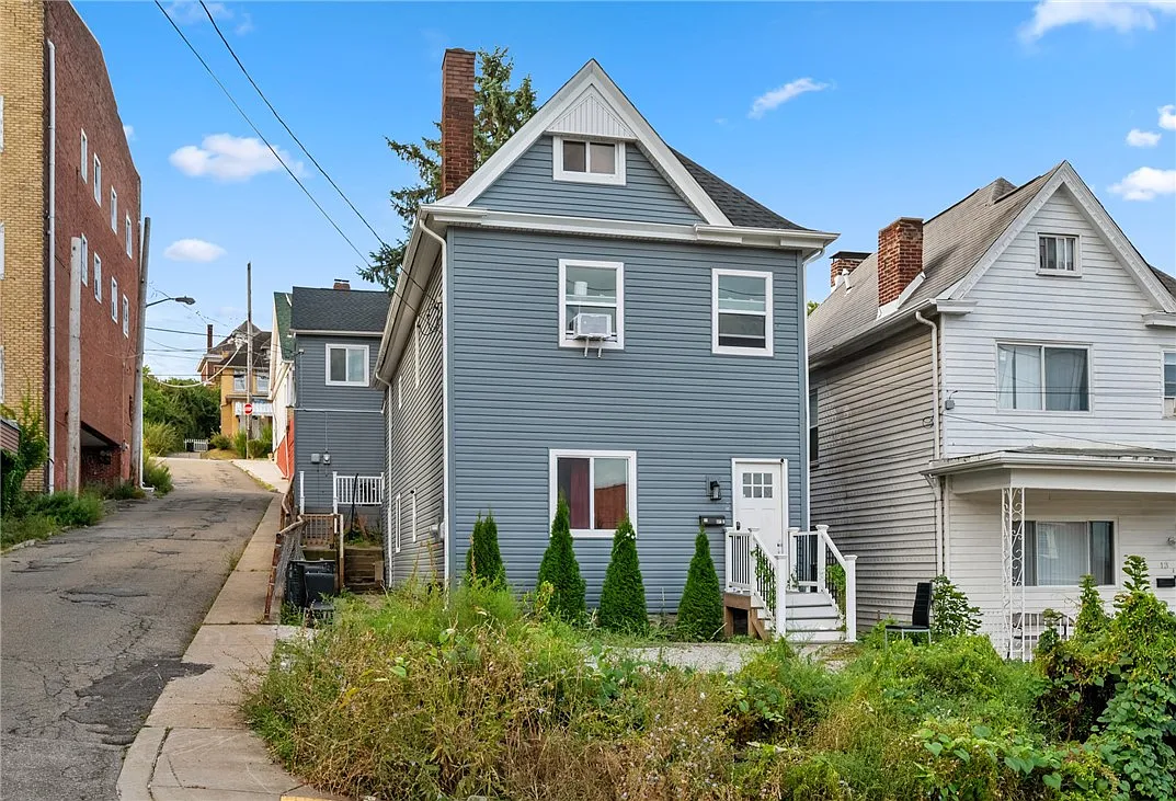 11 Maytide St photo 1