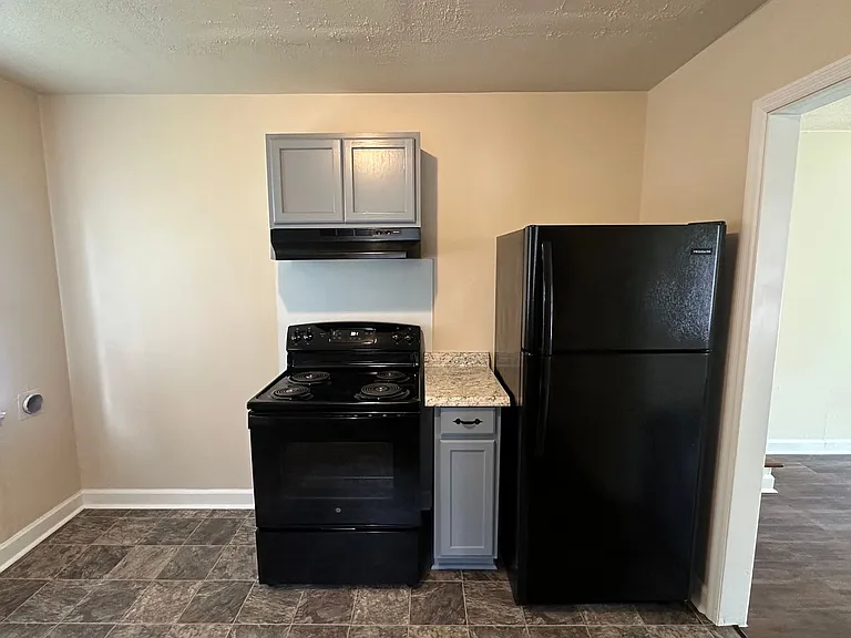 1307 Drew Ave — Photo 11