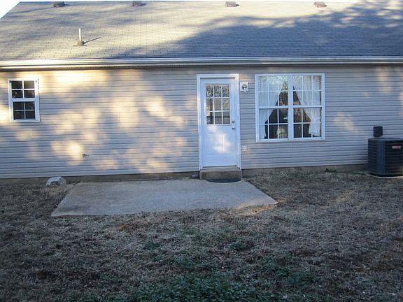 4th image of 2155 Stoney Meadow Dr