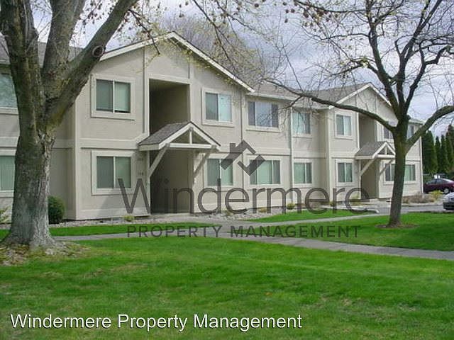 1st image of 1935 Melrose St APT 102