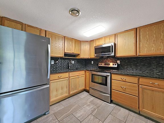 2nd image of 1081 Cove Rd APT 524