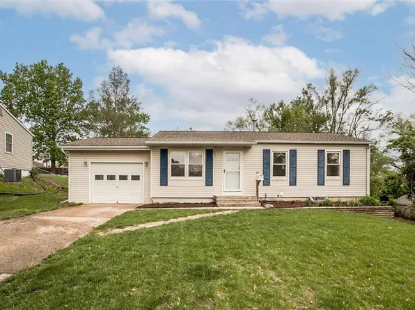 16404 E 16th St S, Independence, MO 64050