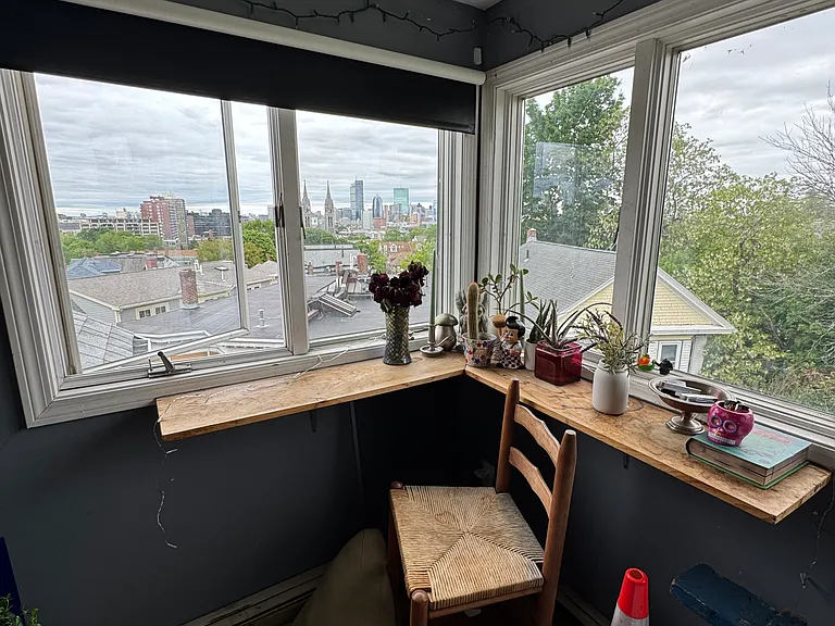 5 Iroquois St #3F — Photo 4
