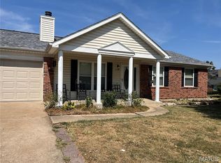 5744 Walnut Creek Blvd, Saint Charles, MO