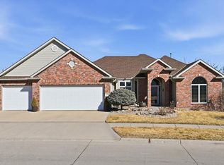 45 Norwood Dr, Council Bluffs, IA 51503