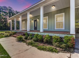 106 Pete Pitts Ln, Lucedale, MS 39452