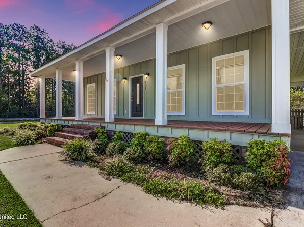 106 Pete Pitts Ln, Lucedale, MS 39452