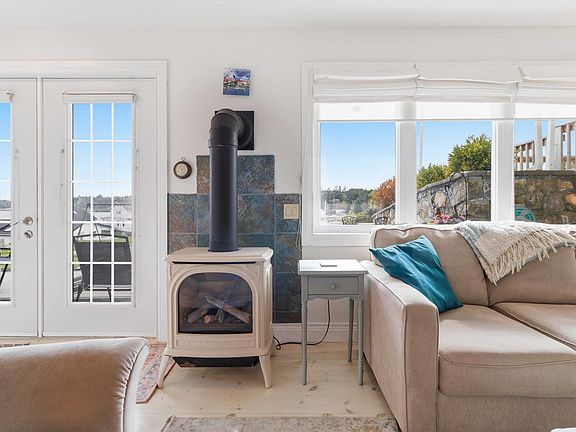 4th image of 17 Secret Cove Rd
