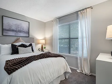Clairmont Reserve Apartment Homes — photo 9