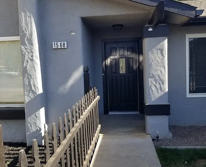 1568 Bullard Ave — Photo 2