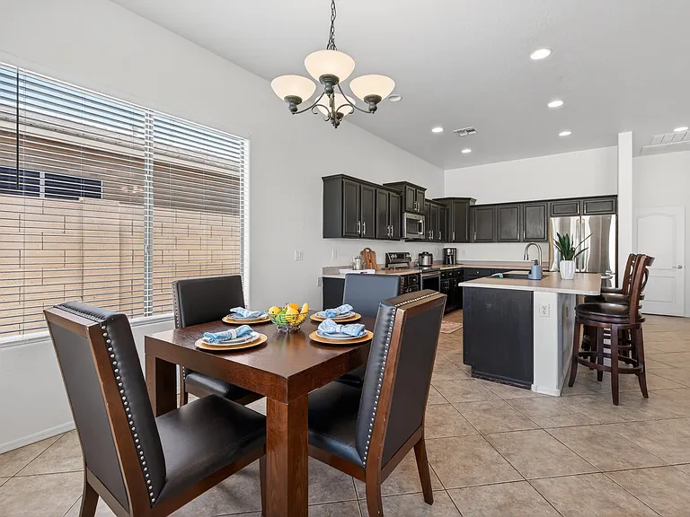17846 W Buckhorn Dr — Photo 33