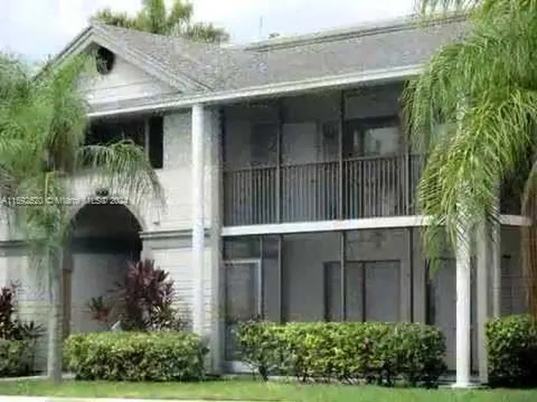 20741 NE 4th Ct APT 203, Miami, FL 33179