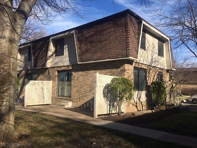 1st image of 35957 Lake Shore Blvd APT B1