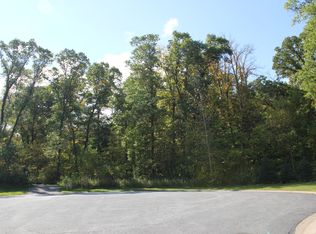 9909 Baxter Trl, Inver Grove Heights, MN 55077